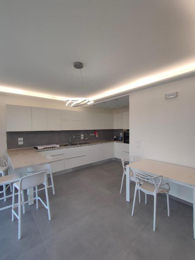 White Sea Apartment San Vito Chietino Bagian luar foto